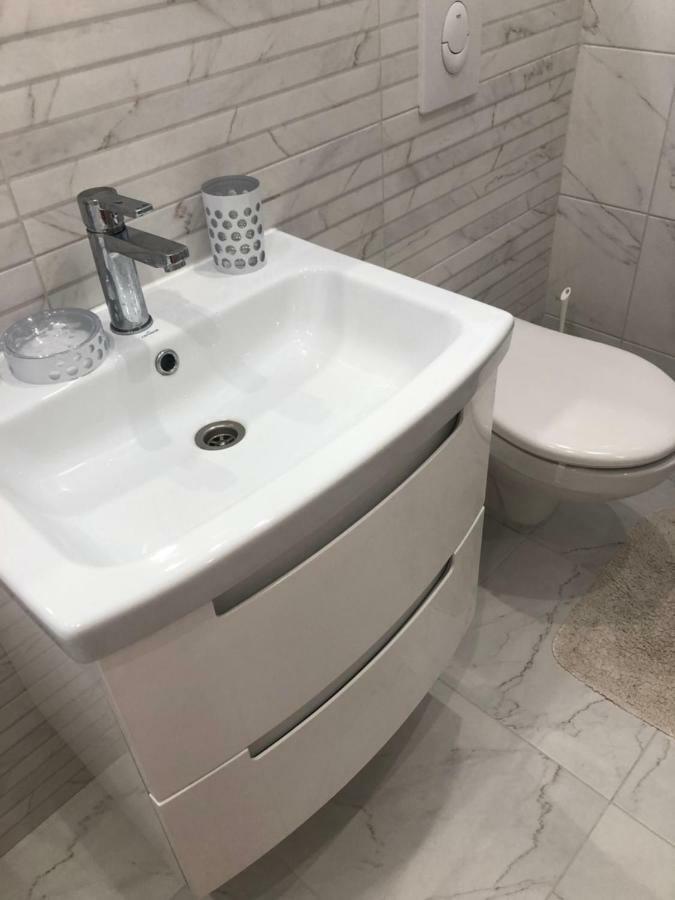 New Appartment In Yuzhny Juschne Exterior foto